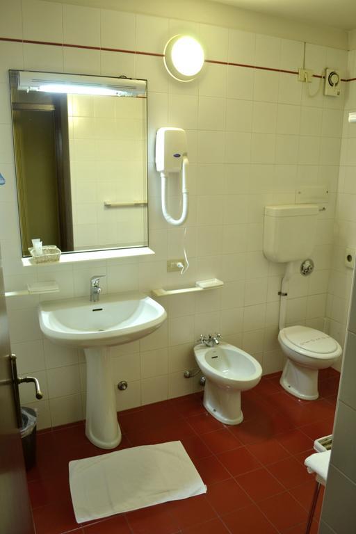 Hotel Ezzelino San Zenone Εξωτερικό φωτογραφία