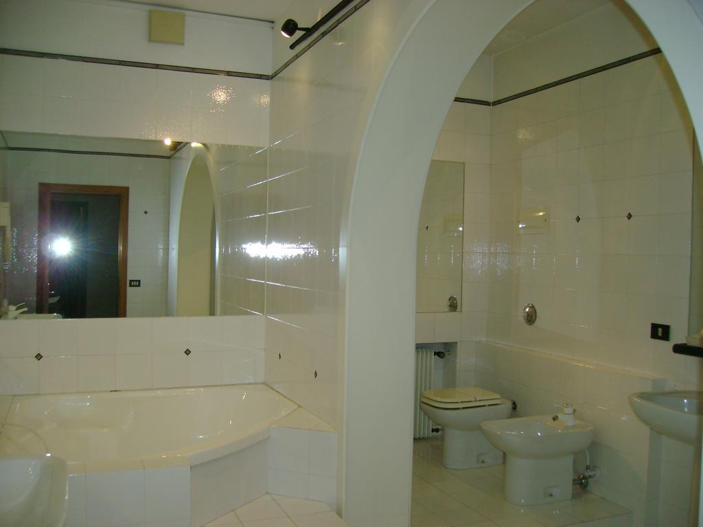 Hotel Ezzelino San Zenone Δωμάτιο φωτογραφία